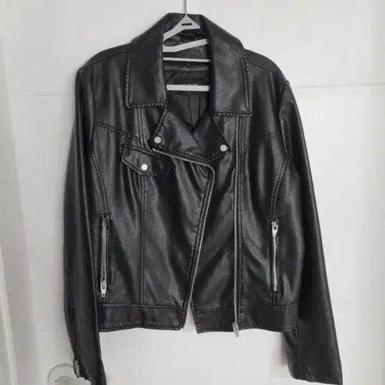 [BUNJANG] Black Faux Leather Rider Jacket / 블랙 인조 가죽 라이더 자켓