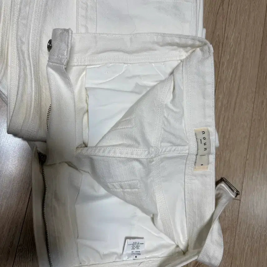 [SOLD OUT] 노운 벨티드 데님 (white)