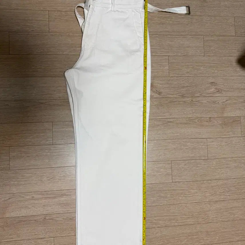 [SOLD OUT] 노운 벨티드 데님 (white)