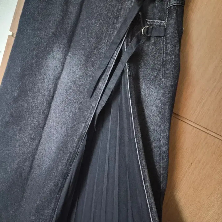 [BUNJANG] The Ilma Denim Maxi Wrap Skirt / 더일마 데님랩스커트