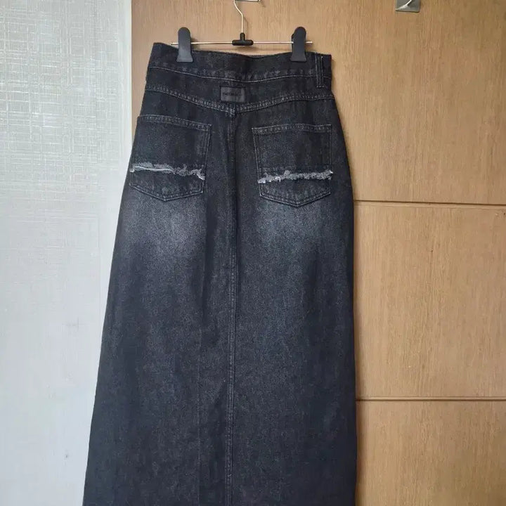 [BUNJANG] The Ilma Denim Maxi Wrap Skirt / 더일마 데님랩스커트