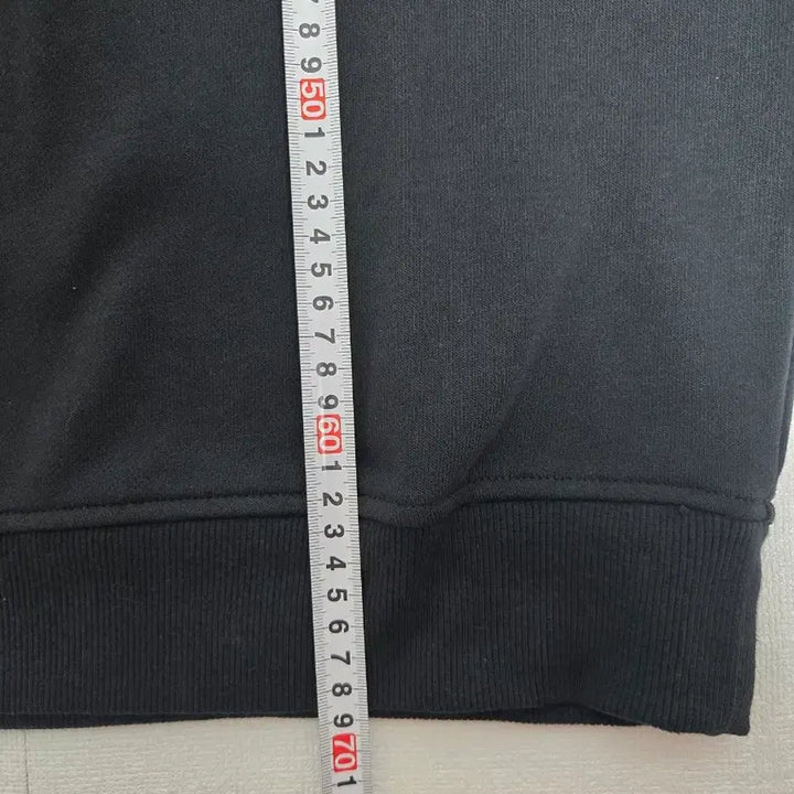 [SOLD OUT] 언더아머 블랙 맨투맨 티셔츠 L 새상품