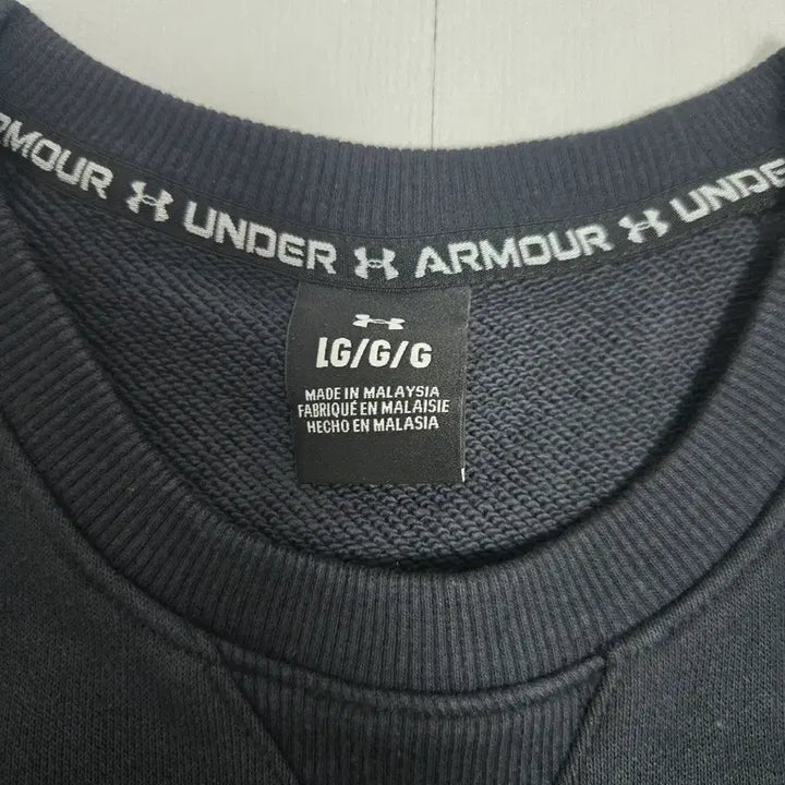 [SOLD OUT] 언더아머 블랙 맨투맨 티셔츠 L 새상품
