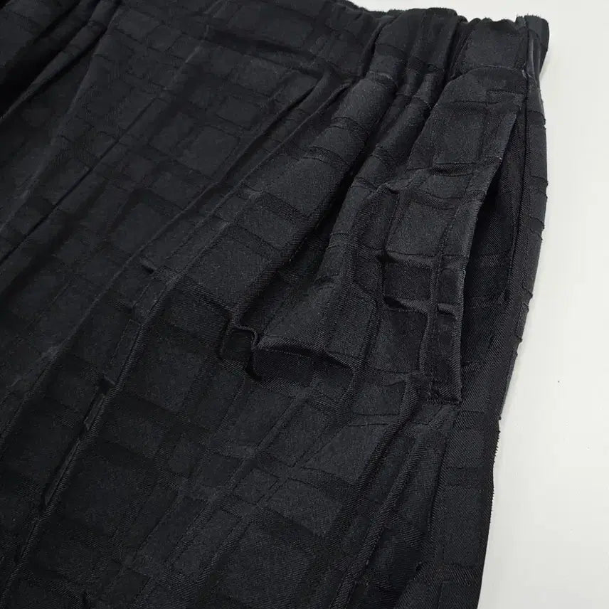[BUNJANG] Issey Miyake Lattice Jersey Pants / 이세이미야케 래티스 저지 팬츠