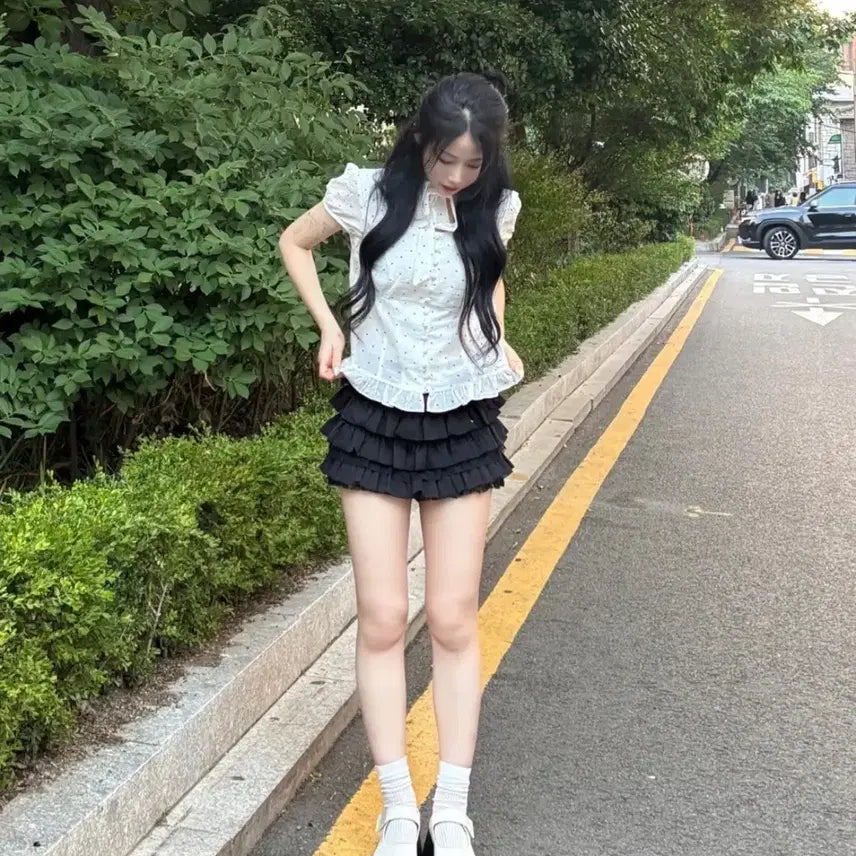 [BUNJANG] Illygo Ruffle Skirt Pants Black / 일리고 캉캉 프릴 스커트 팬츠 블랙