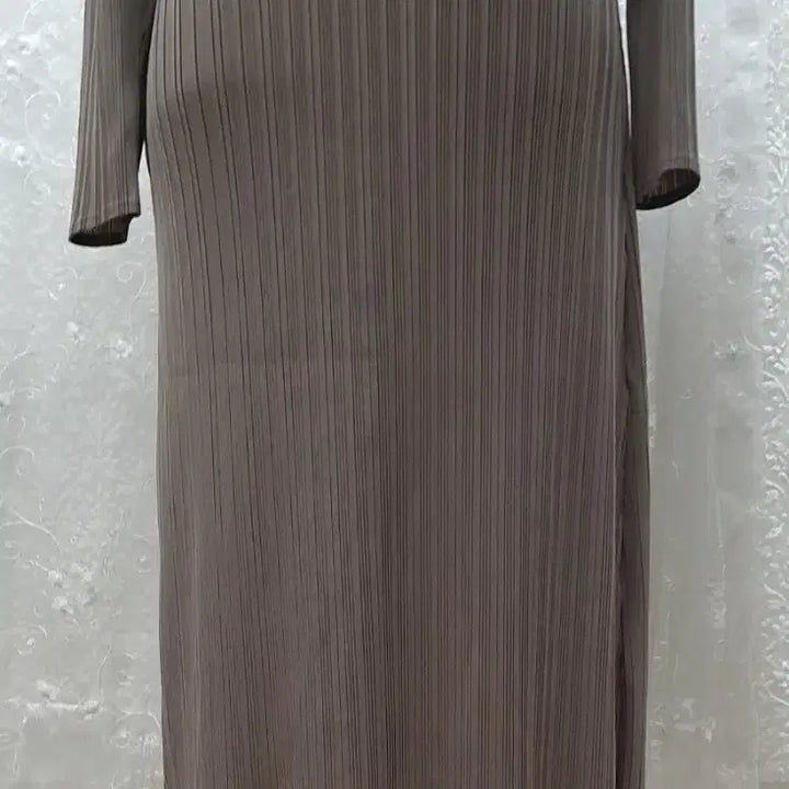[BUNJANG] Pleats Me Long Dress / 플리츠미 롱원피스  free