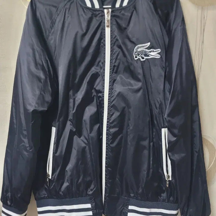 [BUNJANG] Lacoste Navy Windbreaker Jumper Size 100 / 라코스테 네이비 바람막이 점퍼 100