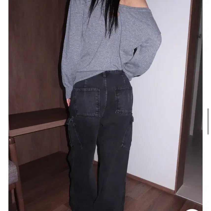 [BUNJANG] Nothing in Common Gray V-neck Knit Sweater / 낫띵인커먼 그레이 브이넥 니트