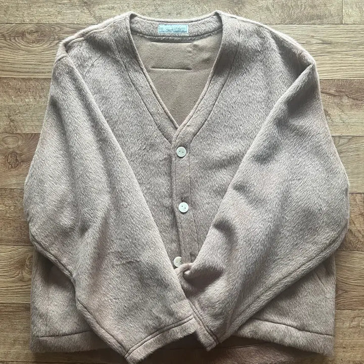 [BUNJANG] From.Arl Wool Cardigan / 프롬아를 털 가디건