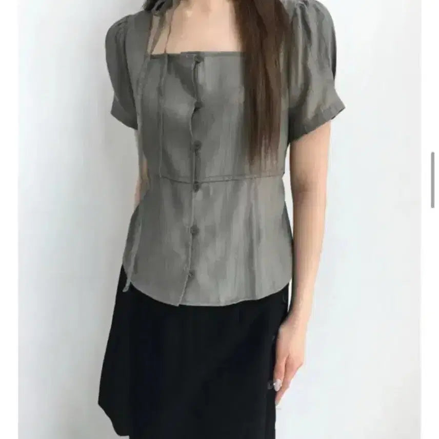 [BUNJANG] Noviyaka Scarf Blouse Khaki / [새상품]노비야카 스카프 블라우스 카키