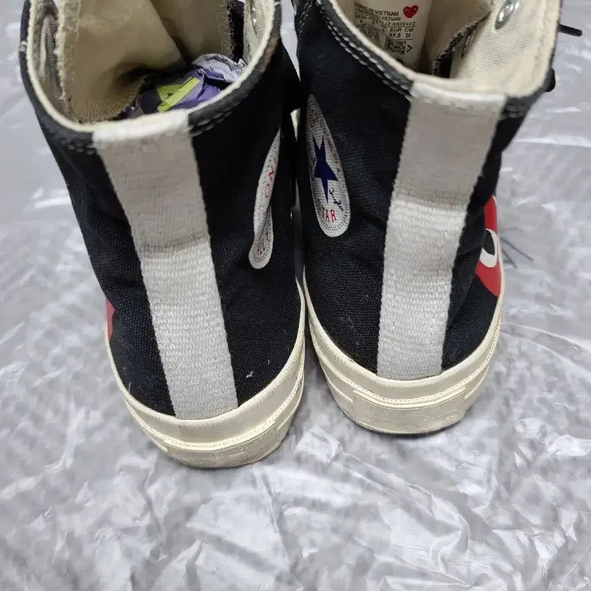 [BUNJANG] Comme des Garcons Converse Black High Sneakers 240 / 채/꼼데가르송 컨버스 블랙 하이 스니커즈240