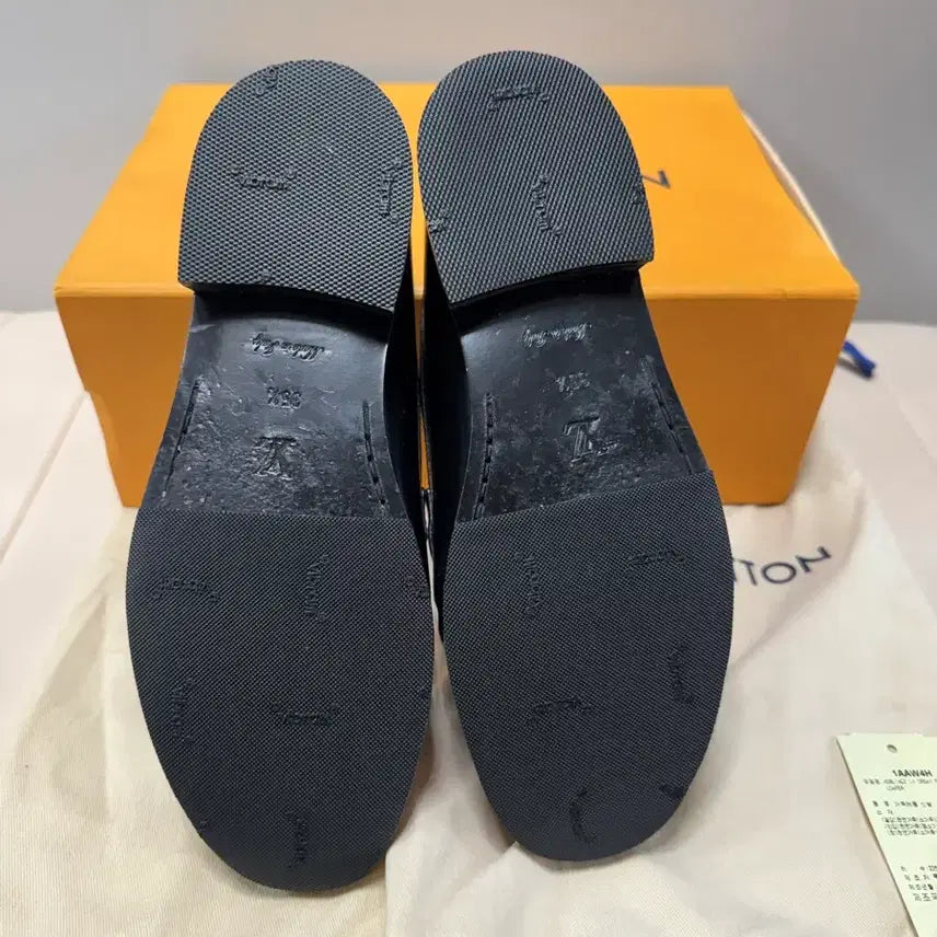 [BUNJANG] Louis Vuitton Orsay Flat Loafers / 35.5/225) 루이비통 오르세 플랫 로퍼