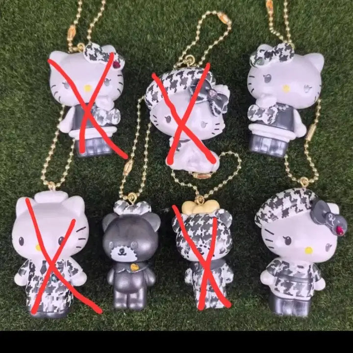 [BUNJANG] Hello Kitty Tweed Keyring / 트위드 헬로키티 키링