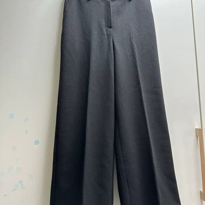 [BUNJANG] Basic Black Semi-Slim Slacks / 블랙 기본 슬랙스 세미
