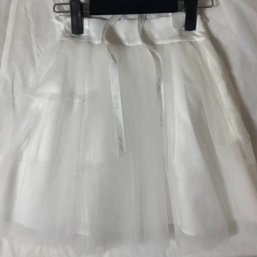 [SOLD OUT] 퍼제인 Gabriel Tulle 스커트 화이트 32사이즈 새상품