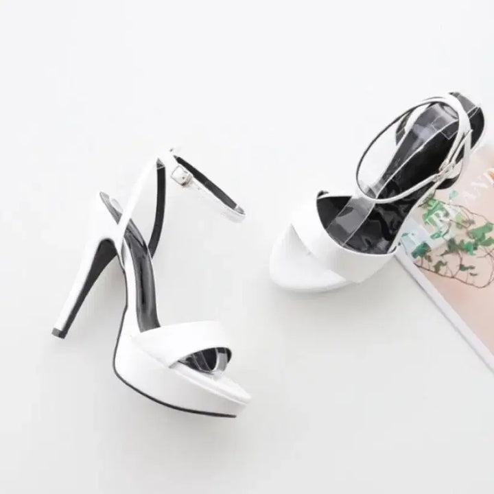 [BUNJANG] Enamel Platform Stiletto Strap Sandal Heels / 에나멜 가보시 스틸레토 스트랩 샌들힐