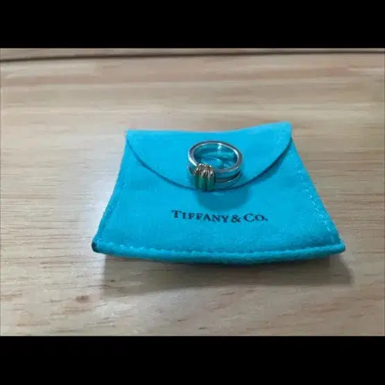 [SOLD OUT] 티파니앤코 18k콤비 애끼반지(7호)