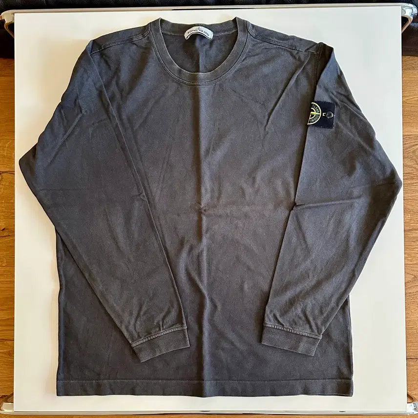 [BUNJANG] Stone Island Long Sleeve Sweatshirt Dark Grey XL / 스톤아일랜드 롱슬리브 스웨트셔츠 다크그레이 XL사이즈 신품급