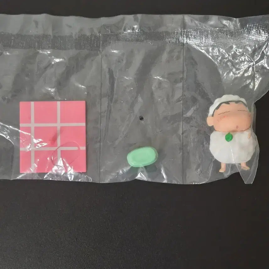[BUNJANG] Crayon Shin-chan Bathroom Figure (Sealed) / [UY/미개봉] 5.3cm 짱구는못말려 욕실 피규어 짱구