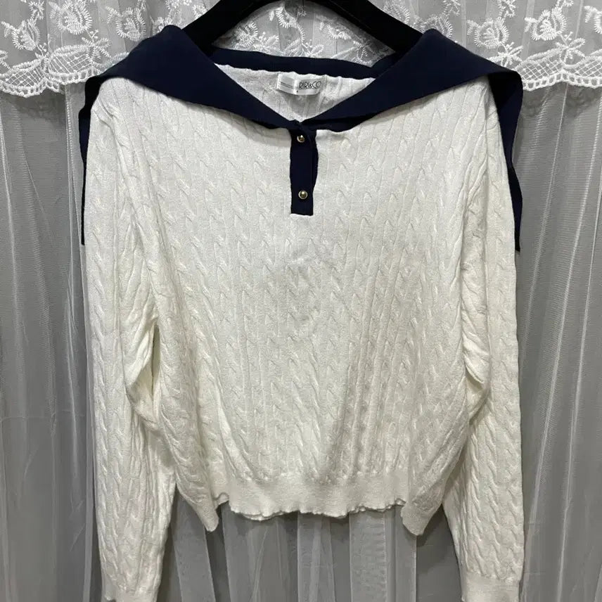 [BUNJANG] Sailor Knit Cardigan / 세일러니트 봄가디건아뜨랑스메이빈스프롬비기닝플라이모델민먼데이리리앤코공구우먼