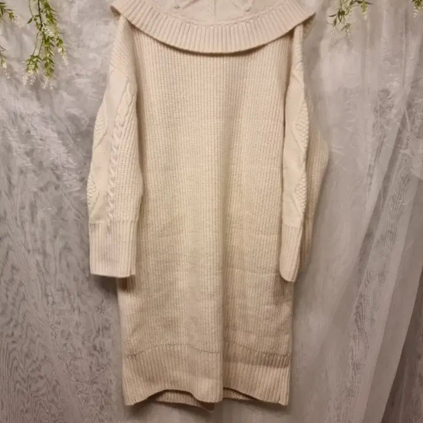 [BUNJANG] Thursday Island Big Collar Cable Knit Long Cardigan / 새옷 S 빅카라 케이블 롱가디건 T208MCD241W 써스데이아일랜드