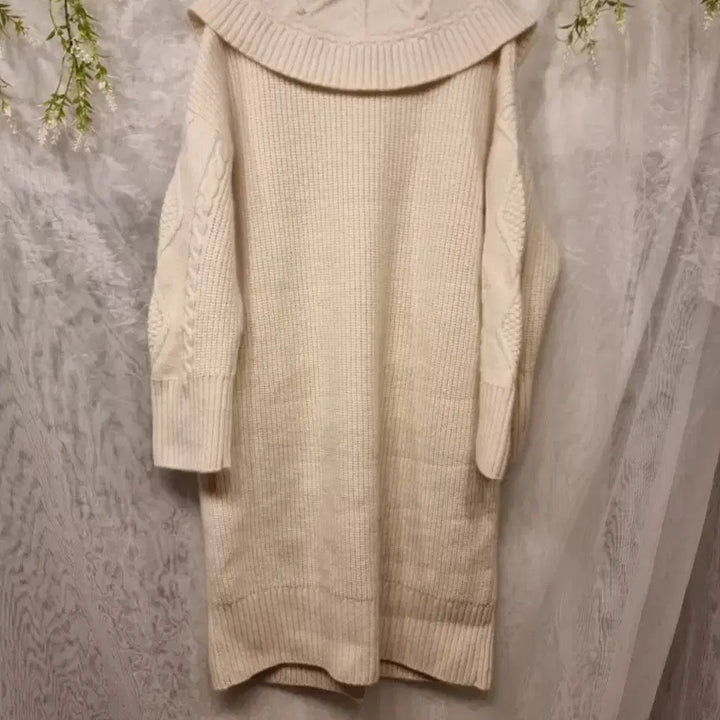 [BUNJANG] Thursday Island Big Collar Cable Knit Long Cardigan / 새옷 S 빅카라 케이블 롱가디건 T208MCD241W 써스데이아일랜드