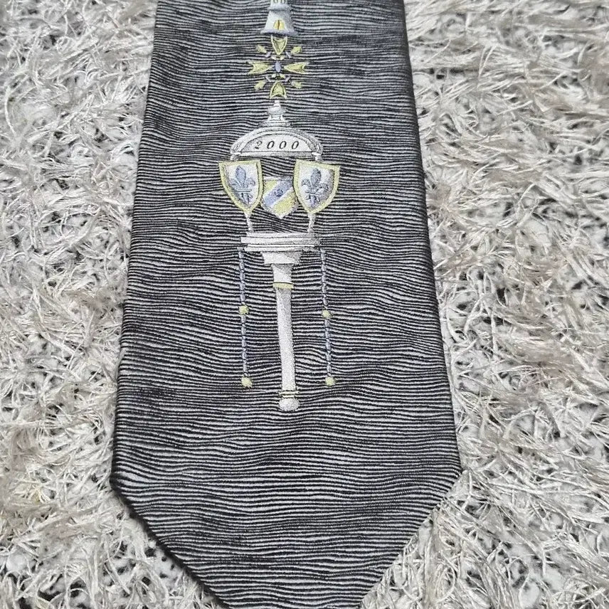 [BUNJANG] Dominique France Vintage Chandelier Pattern Tie / 도미니크프랑스 빈티지 샹들리에 패턴 넥타이 Free - N46