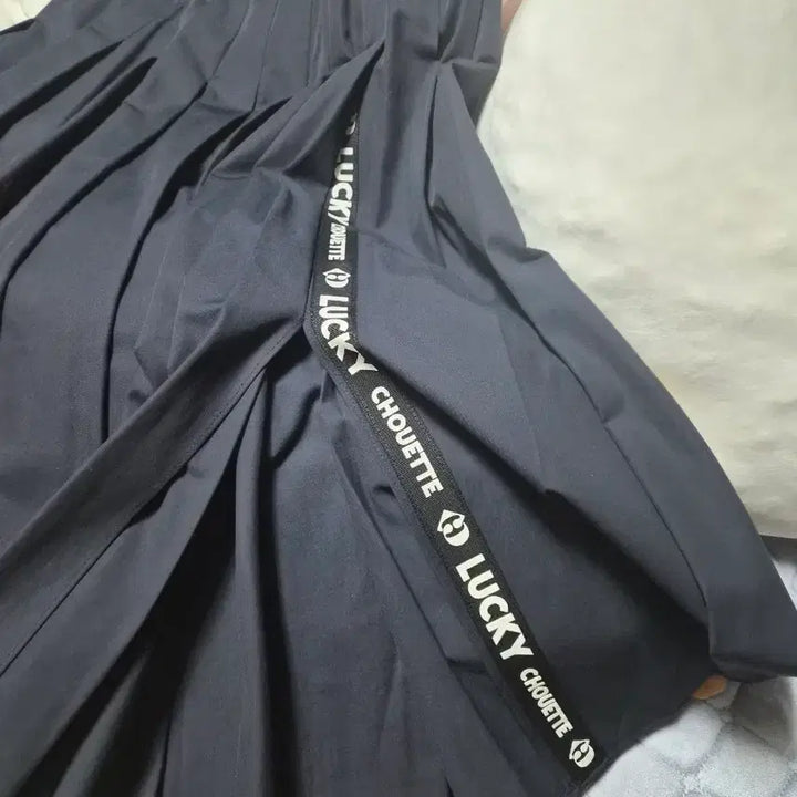 [SOLD OUT] 럭키슈에뜨 스컷