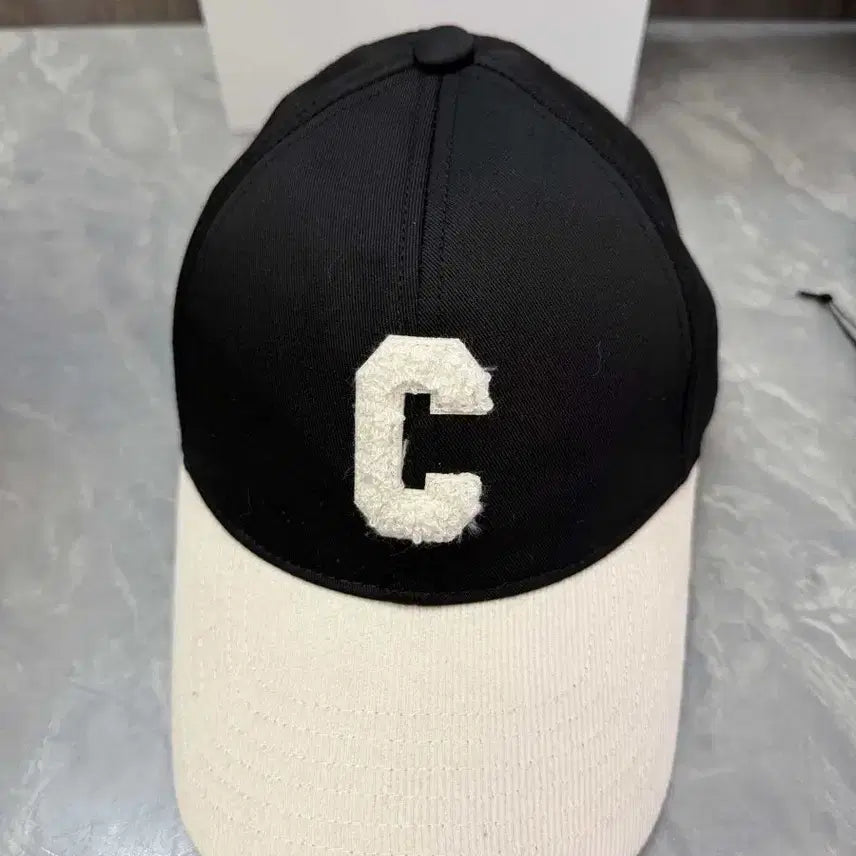 [BUNJANG] Celine C Logo Baseball Cap / 셀린느 모자
