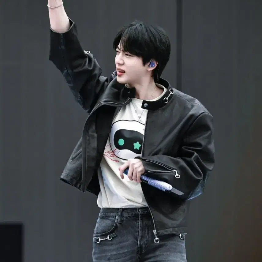 [BUNJANG] BTS Jin Run Seokjin T-shirt / 미개봉) 방탄소년단 우떠 런석진 진 Jin  반팔 티셔츠 M , L