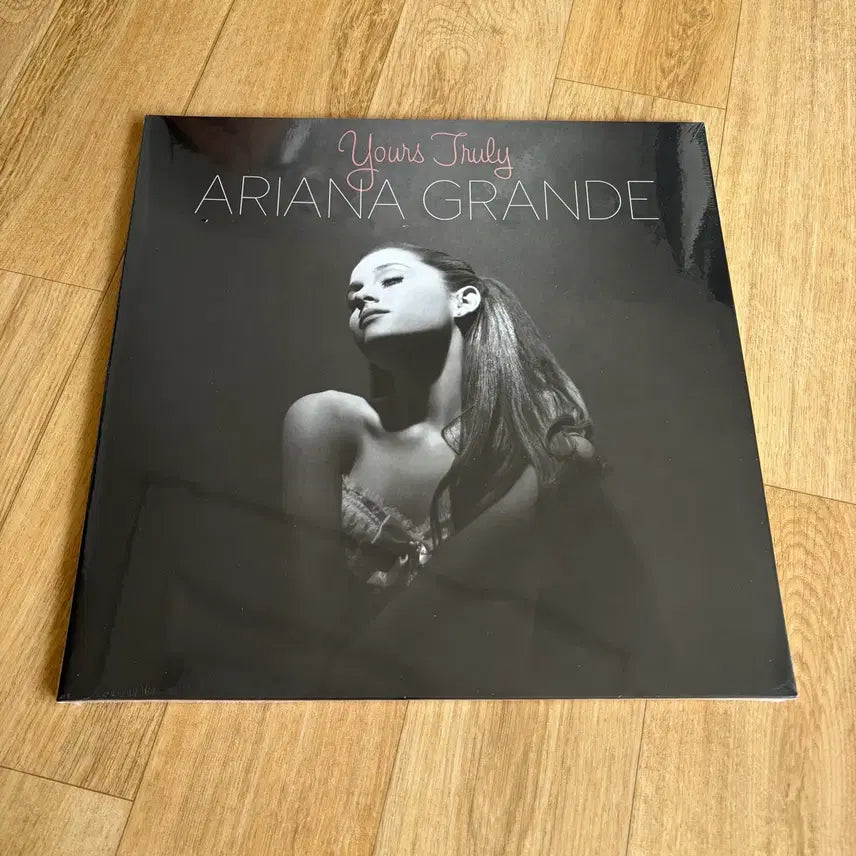 [BUNJANG] Ariana Grande LP Collection / 아리아나 그란데 Ariana grande 미개봉 LP