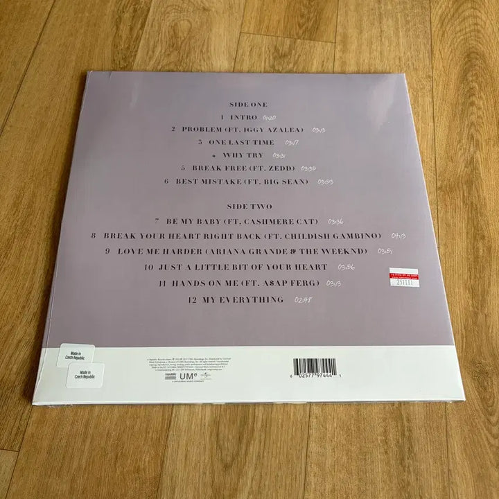 [BUNJANG] Ariana Grande LP Collection / 아리아나 그란데 Ariana grande 미개봉 LP