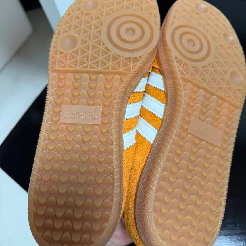[BUNJANG] Adidas Samba OG Orange Rush Size 240 / 아디다스 삼바 OG 오렌지 러쉬 240 사이즈!!!