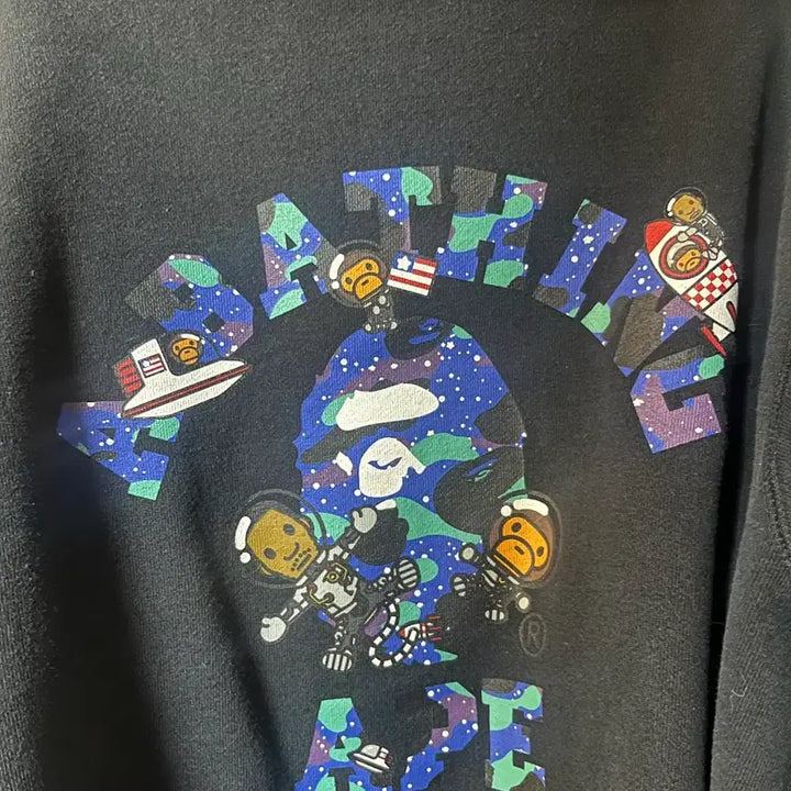 [BUNJANG] BAPE Kid Cudi 10th Anniversary Shark Hoodie - Black - Size L / 베이프 10주년 샤크 후드집업 키드커디 L