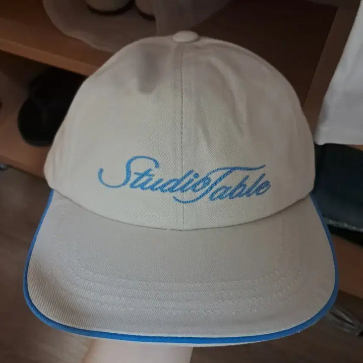 [BUNJANG] Studio Table Ball Cap / 스튜디오테이블 볼캡