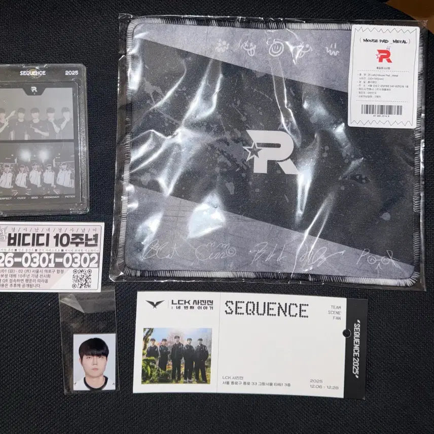 [SOLD OUT] LCK LOL KT 케이티 사진전 굿즈 + 마우스패드 미개봉 일괄 양도