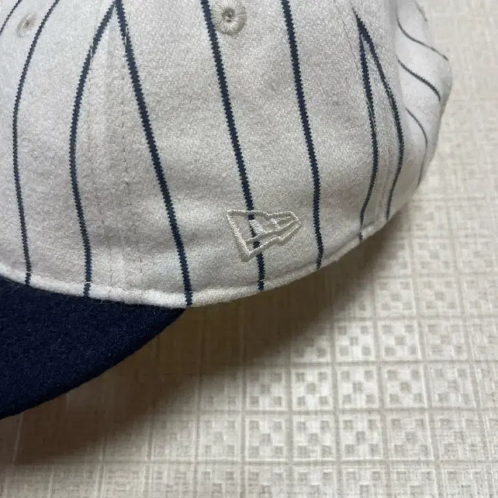 [BUNJANG] Aimé Leon Dore New Era Stripe Wool New York Yankees Cap / 에임레온도르 뉴에라 스트라이프 울 뉴욕양키스