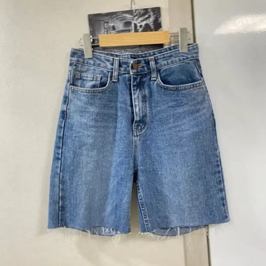 [BUNJANG] Denim Shorts (5-Length) / 청반바지 데님 반바지 5부