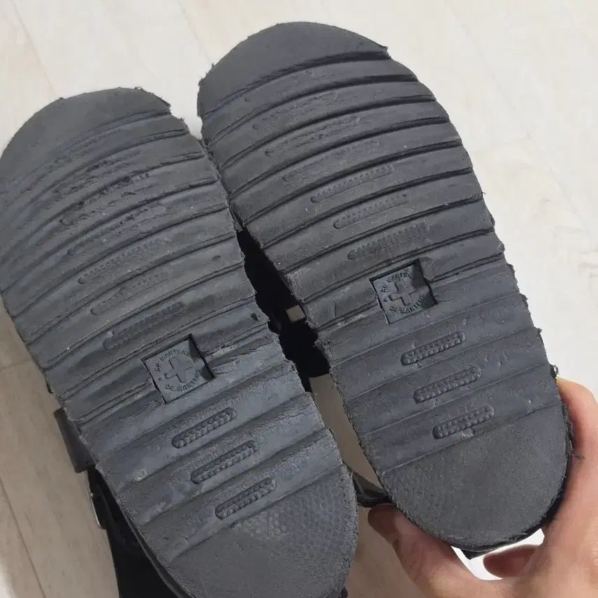 [BUNJANG] Dr. Martens Terry Sandals 270 / 닥터마틴 테리 샌들 270