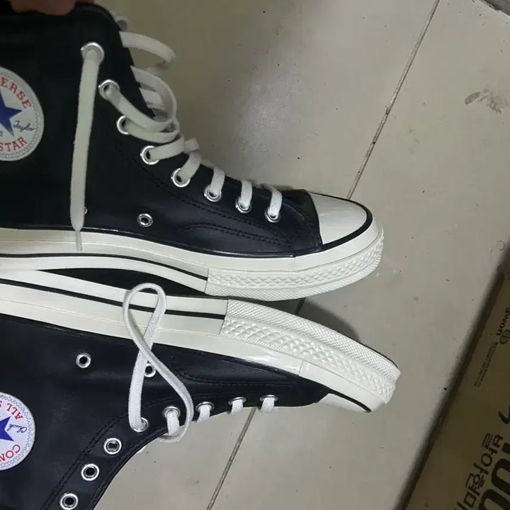 [SOLD OUT] 컨버스 척 70 레더 블랙 A07200C