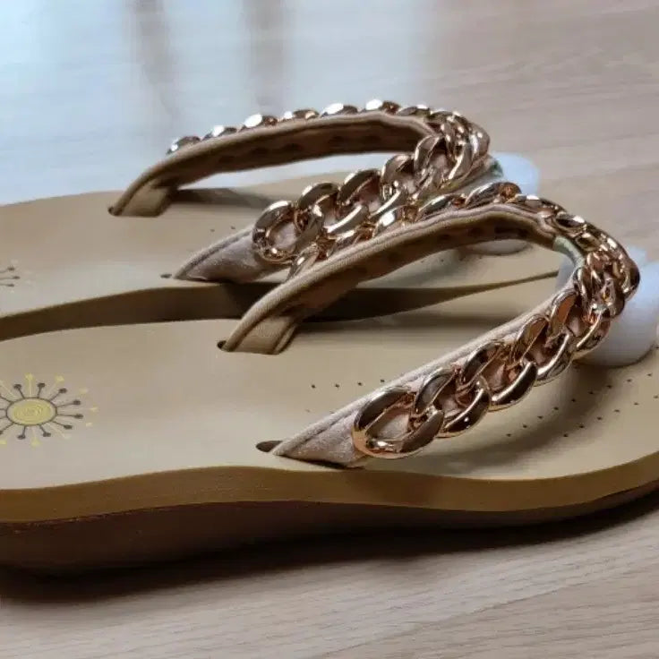 [BUNJANG] Chain Detail Slide Sandals - Beige (Size 240) / 체인 장식 쪼리 샌들 240 사이즈(새상품)