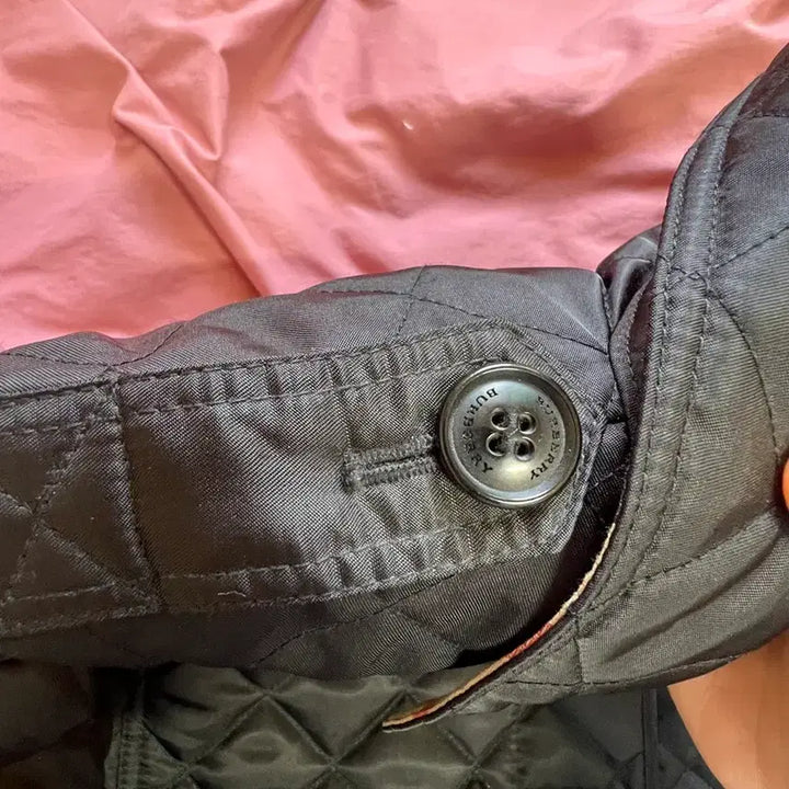 [BUNJANG] Burberry Frankby Black Quilted Jacket / 버버리 프랭크비 블랙 퀼팅 자켓