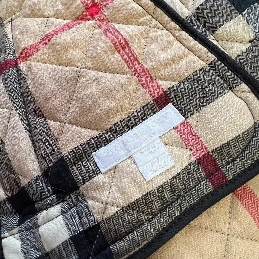 [BUNJANG] Burberry Frankby Black Quilted Jacket / 버버리 프랭크비 블랙 퀼팅 자켓