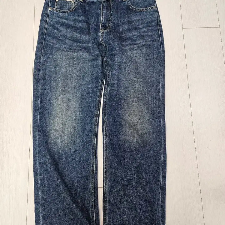 [BUNJANG] Uniform Bridge Selvedge Washed Denim Jeans / 유니폼브릿지 셀비지 워싱 데님 청바지 32
