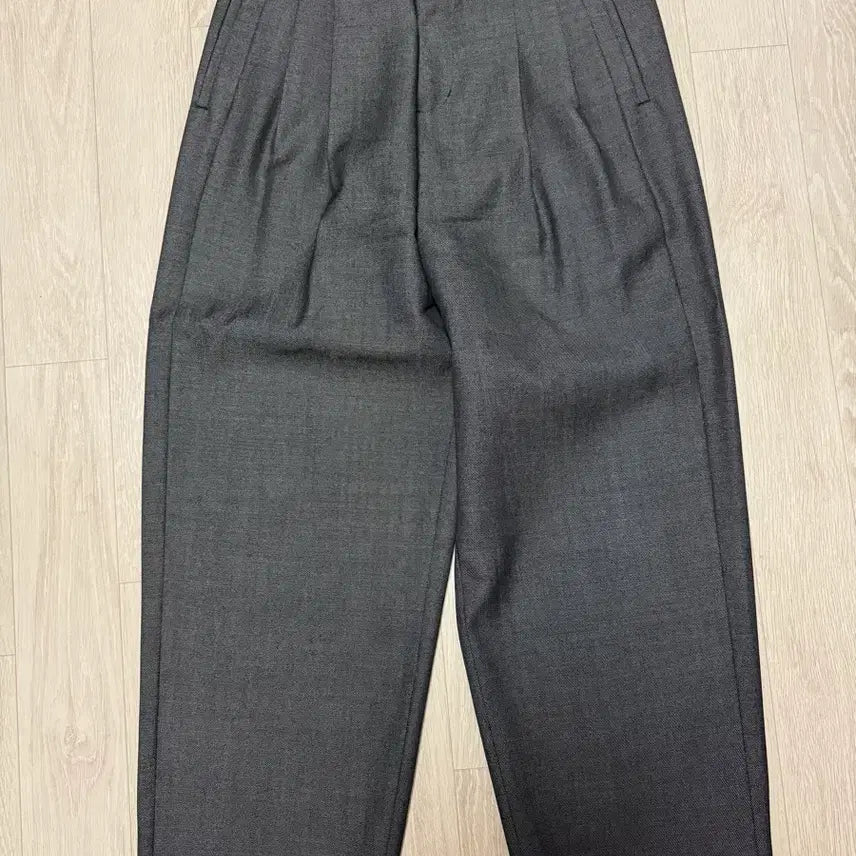 [BUNJANG] Automatic For The People Banded Two-Tuck Pants Black Denim Size 1 / 오토매틱포더피플 밴디드 투턱 팬츠 블렉데님 1사이즈