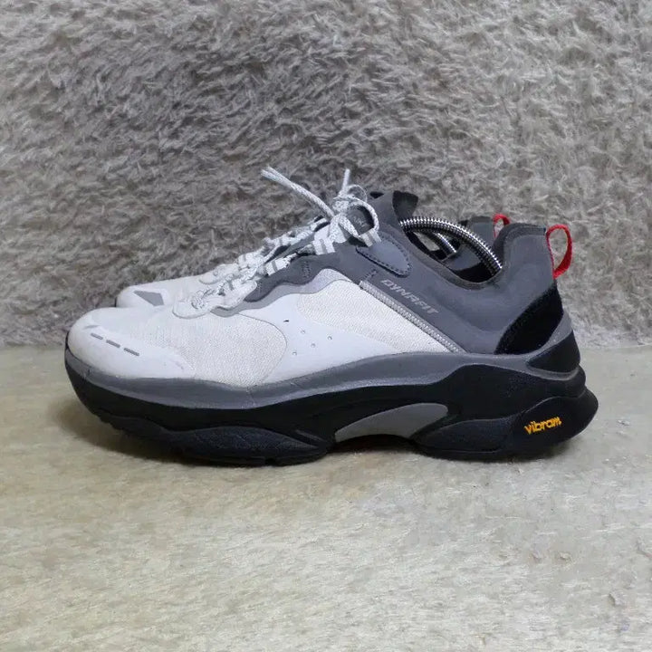 [BUNJANG] Dynafit Baikal Sneakers (Used) / 후루룩구제 270 다이나핏 바이칼 운동화 스니커즈 중고 신발