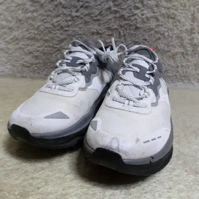 [BUNJANG] Dynafit Baikal Sneakers (Used) / 후루룩구제 270 다이나핏 바이칼 운동화 스니커즈 중고 신발