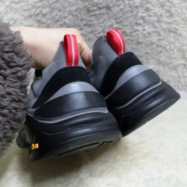 [BUNJANG] Dynafit Baikal Sneakers (Used) / 후루룩구제 270 다이나핏 바이칼 운동화 스니커즈 중고 신발
