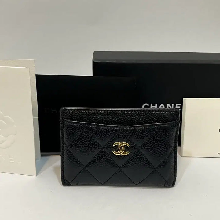 [SOLD OUT] [백화점판]샤넬 클래식 카드홀더 카드지갑 캐비어 금장 31번대