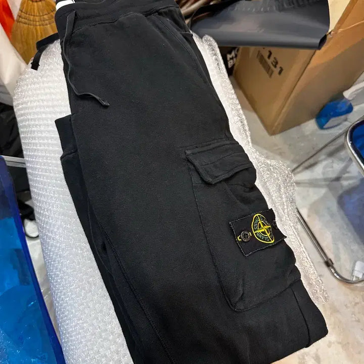 [BUNJANG] Stone Island Jogger Pants (S) / 스톤아일랜드 조거팬츠 s사이즈